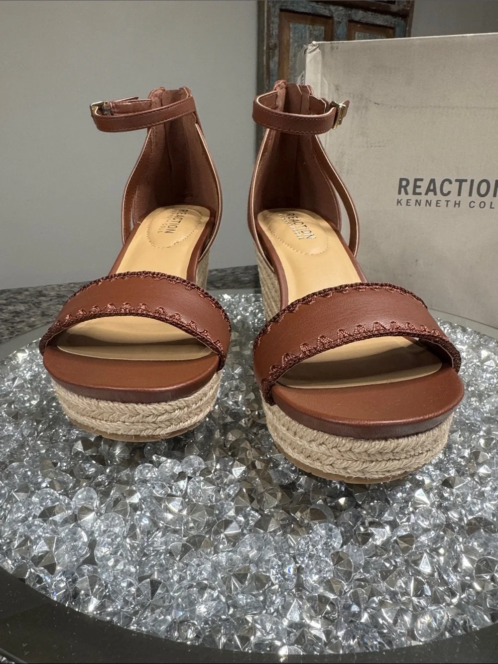 Kenneth Cole Reaction Colton Tan Brown Espadrille Wedge Sandals NEW 7.5